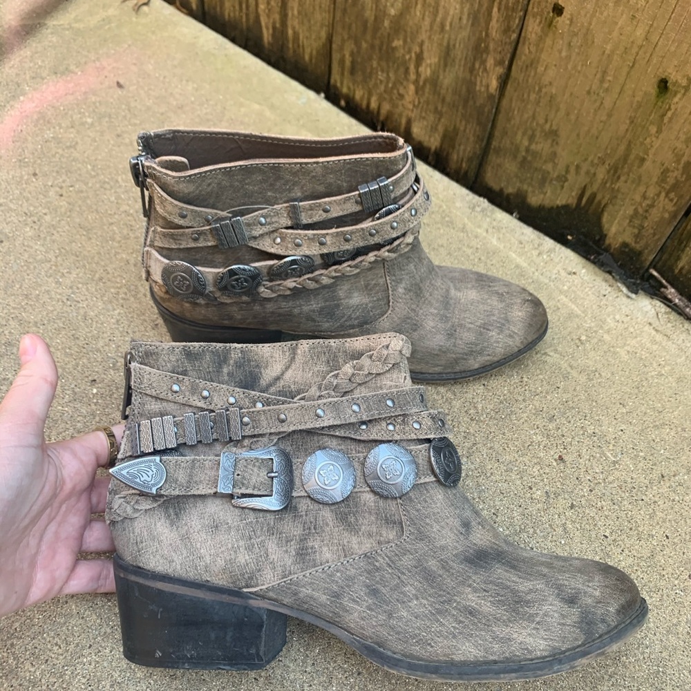 Booties - Picture 6 of 6